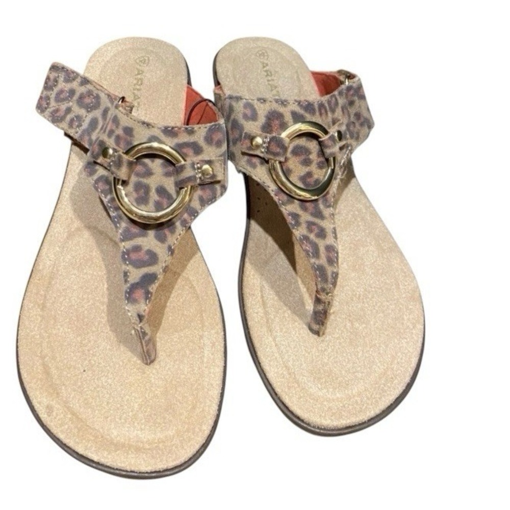 Ariat Woman Leopard Flip flops Size 6.5 B